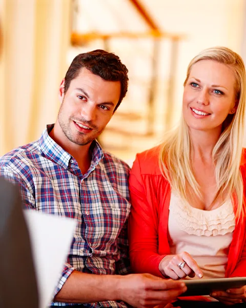 Jednání nad podklady k prodeji nemovitosti s hypotékou